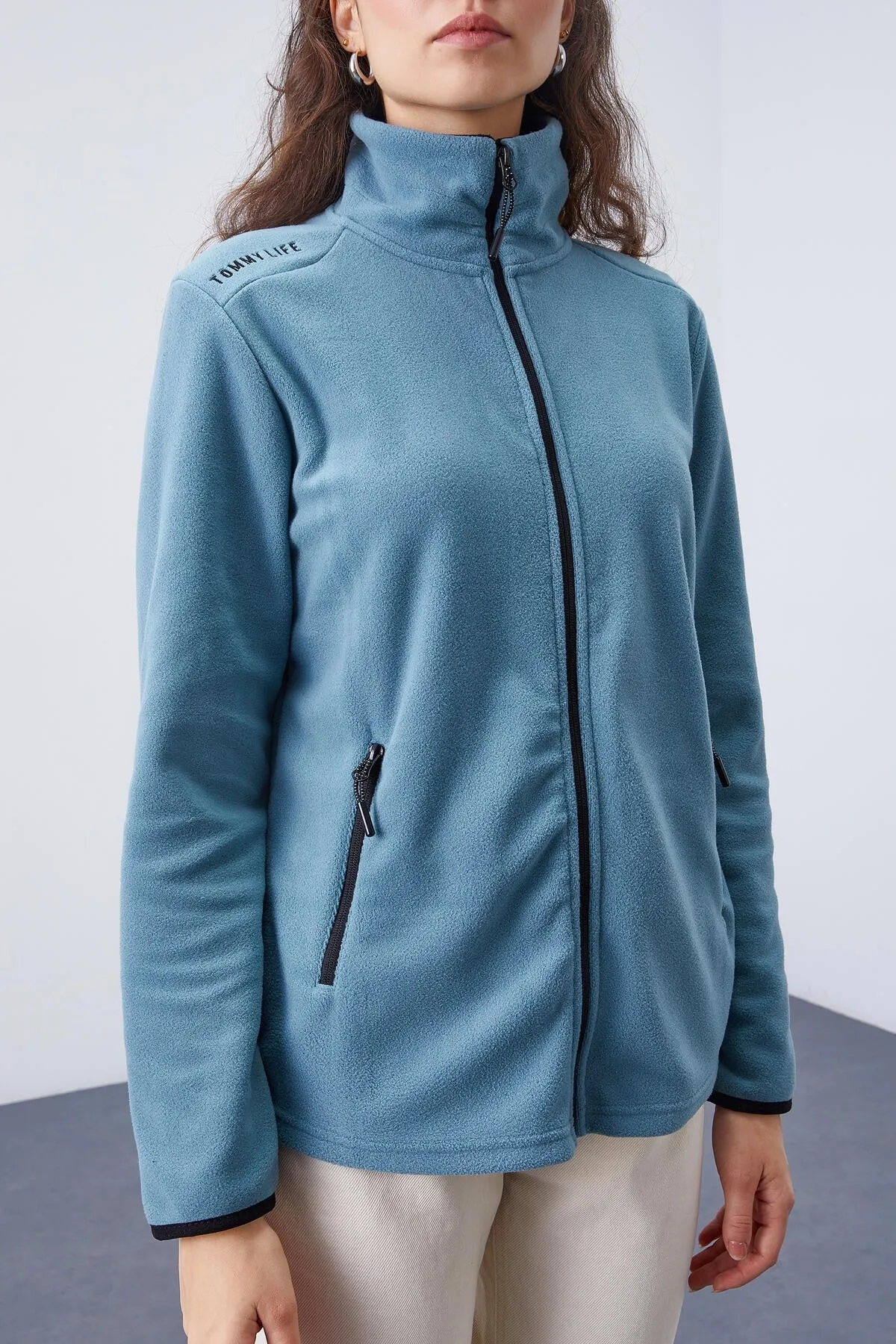 dik yaka fermuarli rahat form kadin polar sweatshirt - 97173