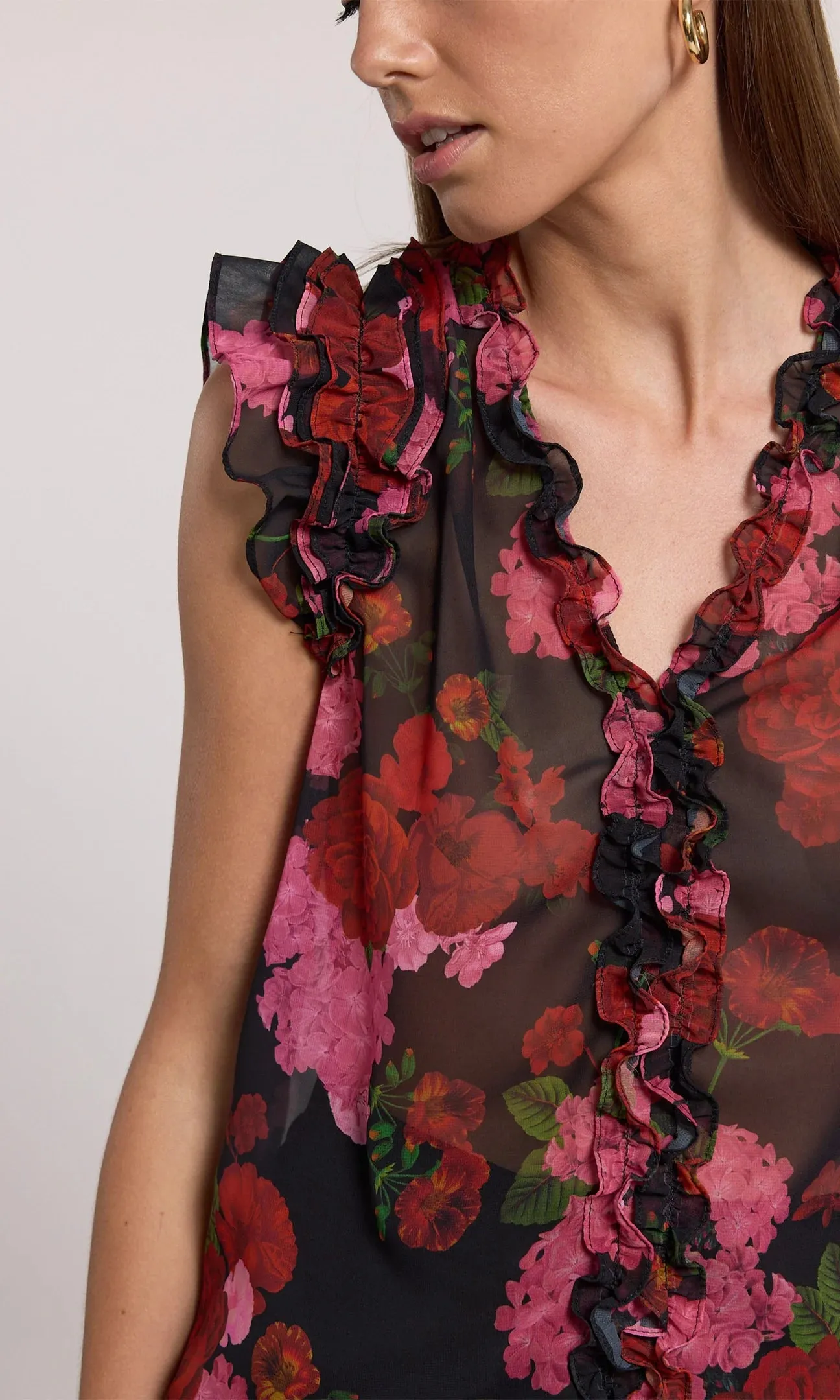 Generation Love Sia Floral Blouse Floral Fantasy Red