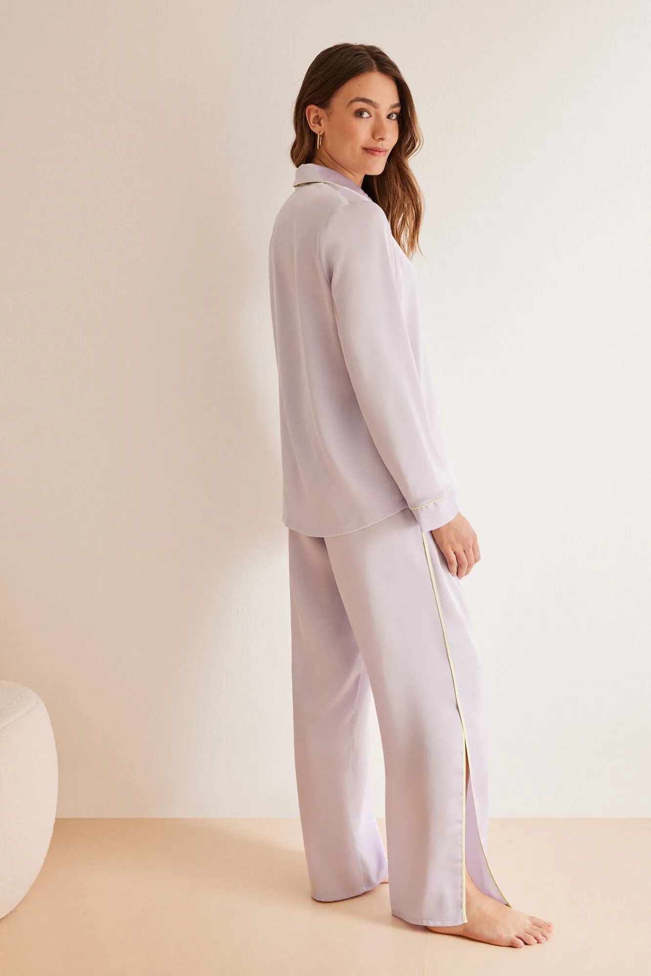 Lilac satin classic pyjamas